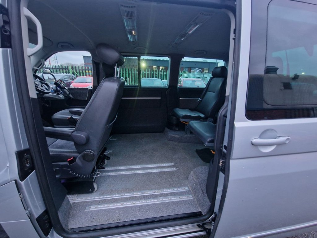 Used Volkswagen Caravelle 2011 for sale - 77188496: Photo 49