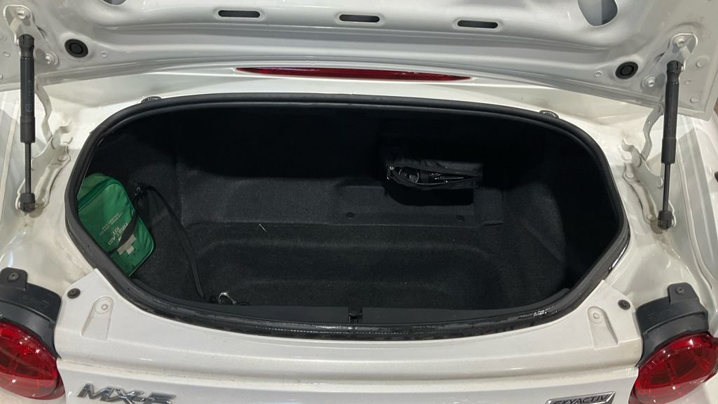 Used Mazda MX-5 2016 for sale - 76986087: Photo 13