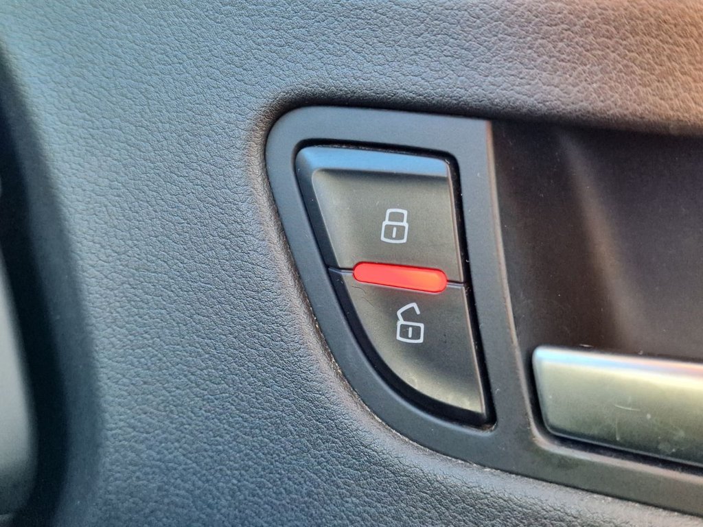 Used Audi A4 2013 for sale - 76744365: Photo 38