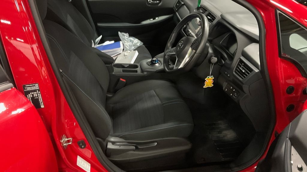 Used Nissan Leaf 2021 for sale - 77227077: Photo 14