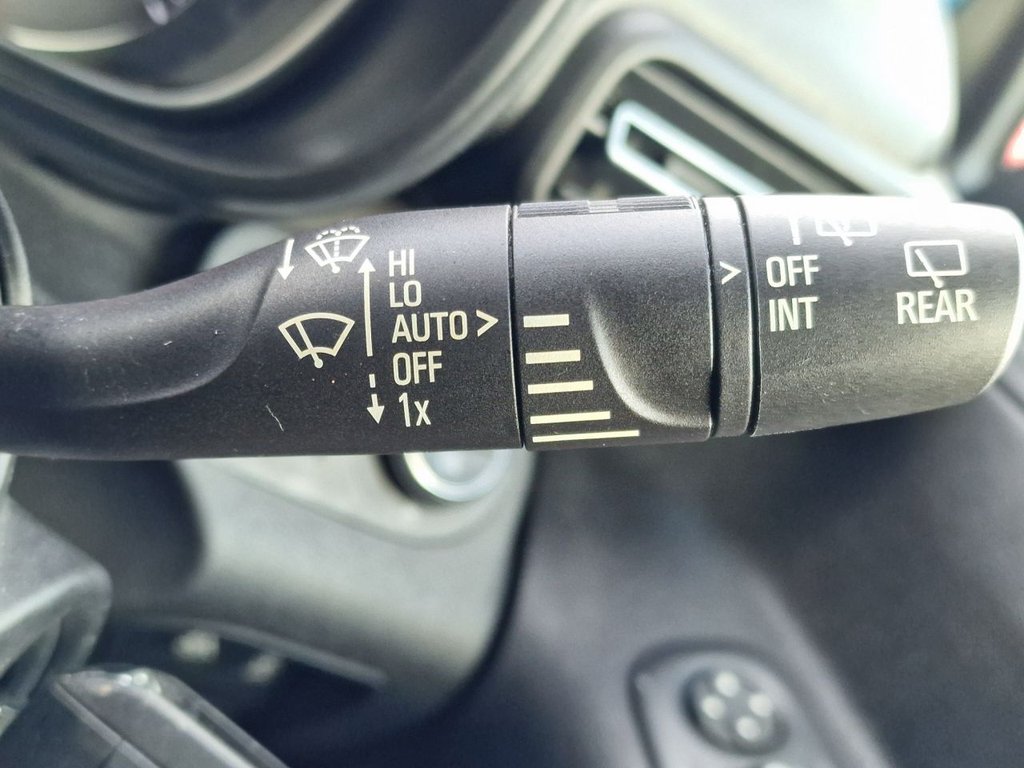 Used Vauxhall Combo Life 2019 for sale - 76744396: Photo 29