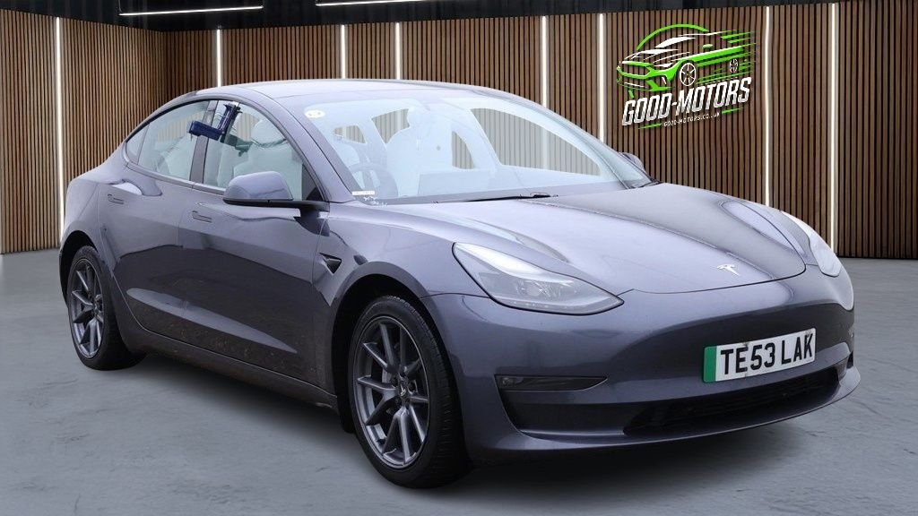 Used Tesla Model 3 2021 for sale - 76883404: Photo 3