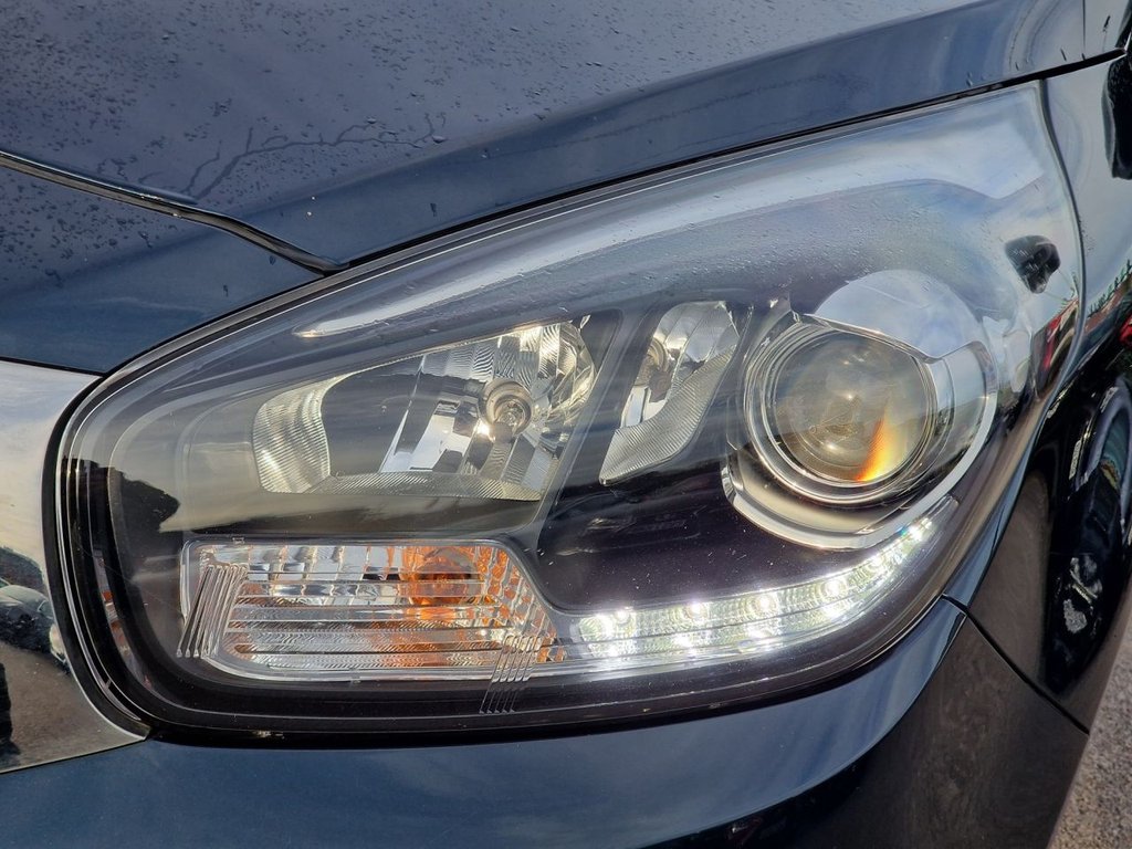 Used Kia Carens 2018 for sale - 76744368: Photo 21