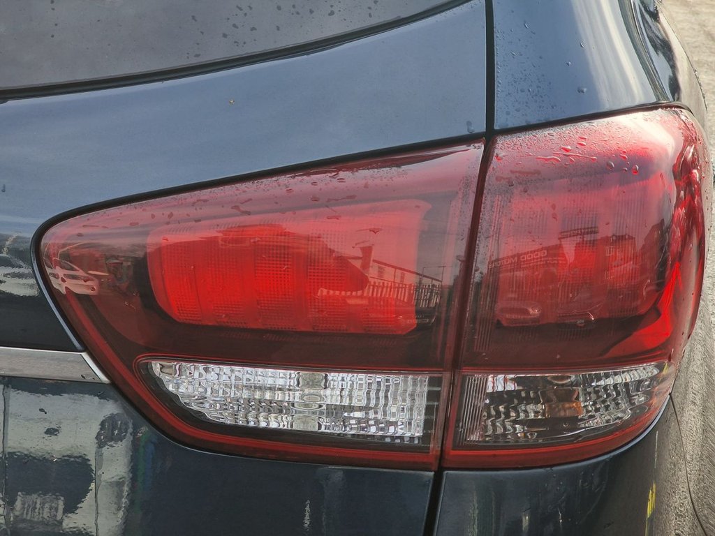 Used Kia Carens 2018 for sale - 76744368: Photo 23