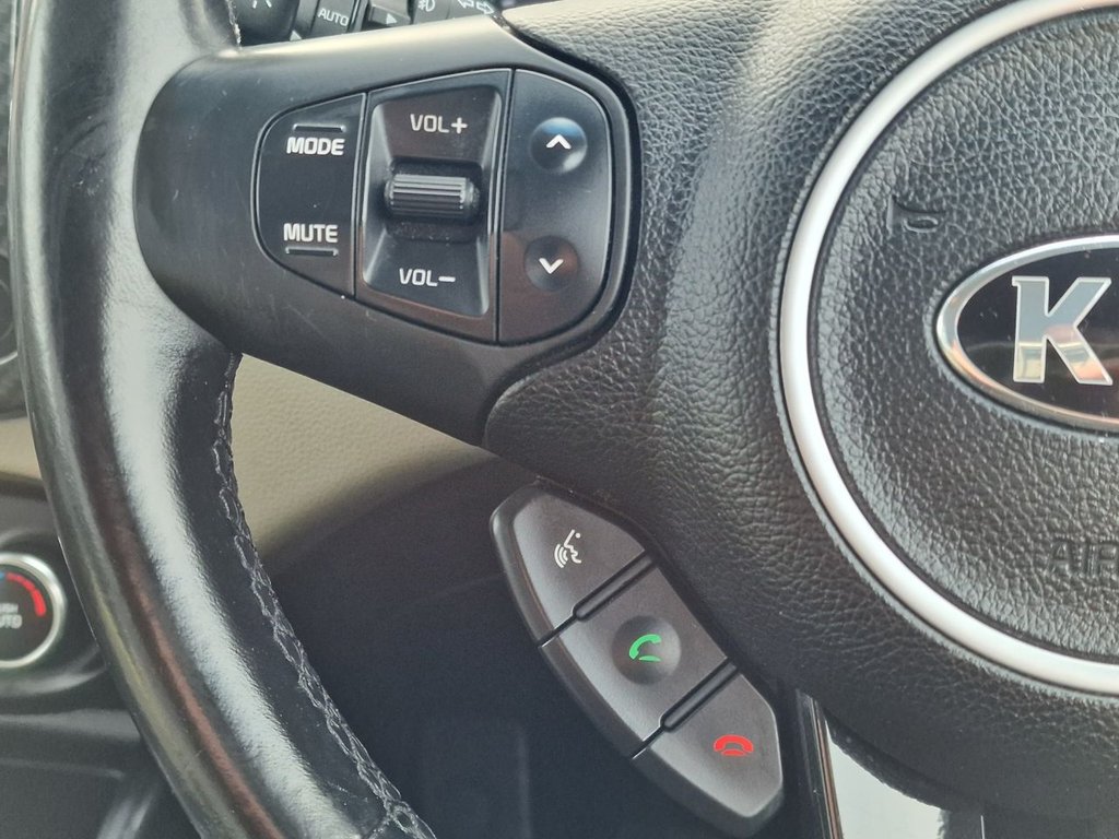 Used Kia Carens 2018 for sale - 76744368: Photo 26