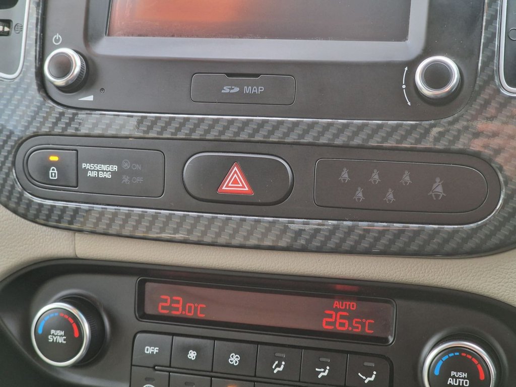 Used Kia Carens 2018 for sale - 76744368: Photo 37