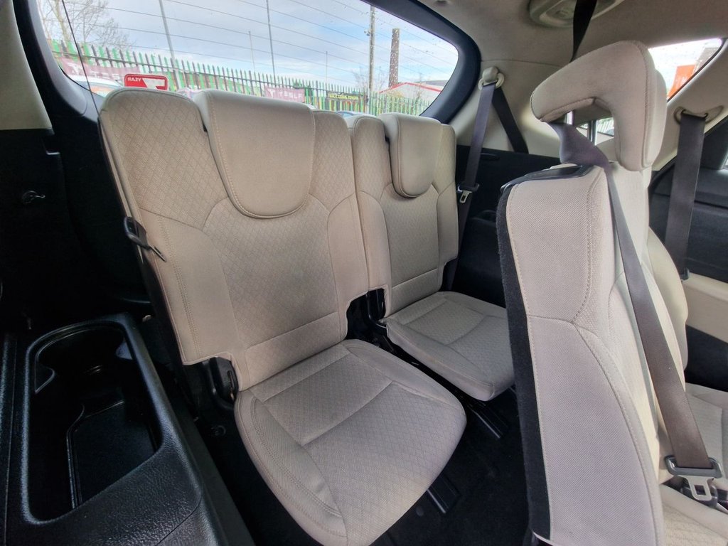 Used Kia Carens 2018 for sale - 76744368: Photo 48