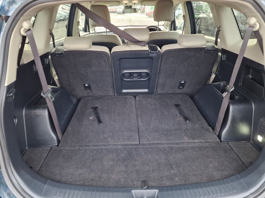 Used Kia Carens 2018 for sale - 76744368: Photo 50