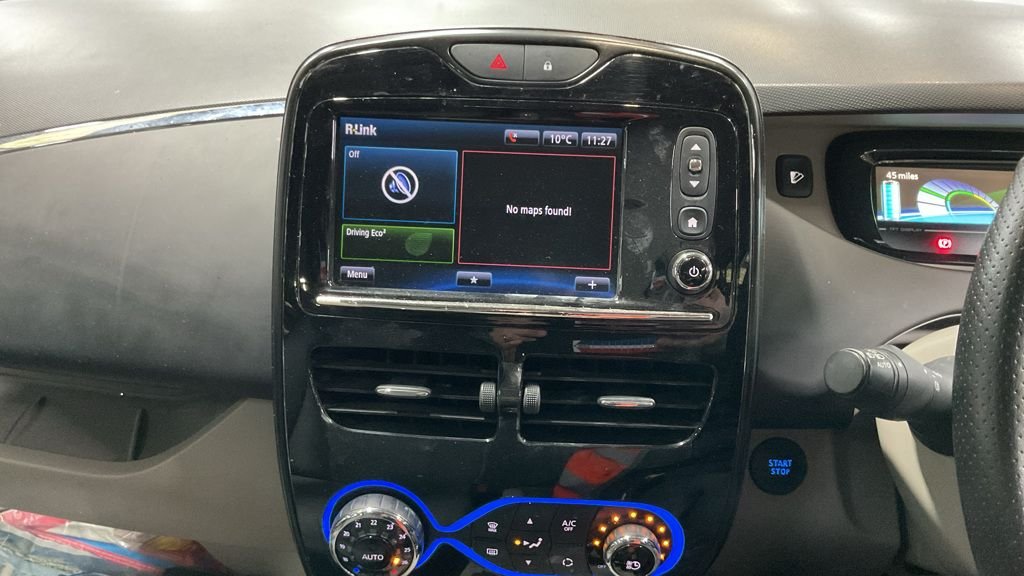 Used Renault Zoe 2016 for sale - 76883538: Photo 17