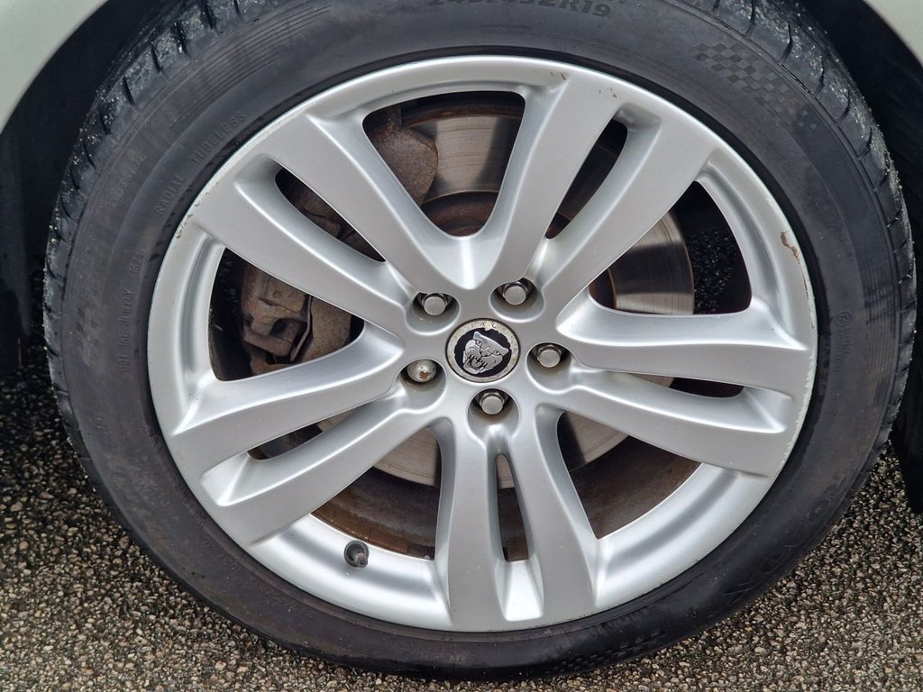 Used Jaguar XJ 2011 for sale - 77477547: Photo 22