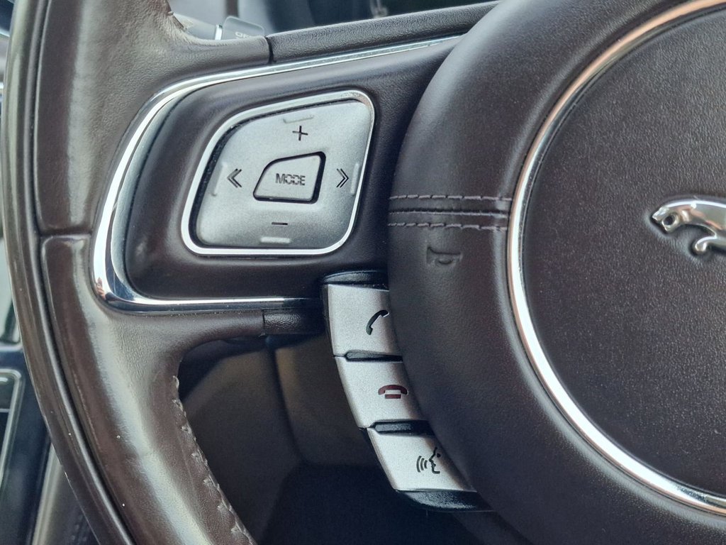 Used Jaguar XJ 2011 for sale - 77477547: Photo 26