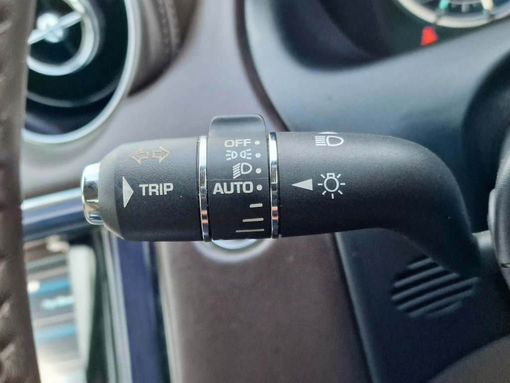 Used Jaguar XJ 2011 for sale - 77477547: Photo 28