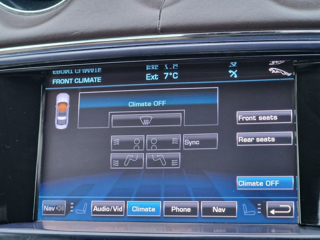 Used Jaguar XJ 2011 for sale - 77477547: Photo 32