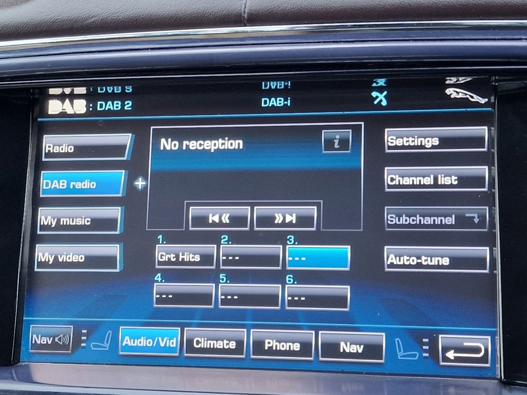 Used Jaguar XJ 2011 for sale - 77477547: Photo 34