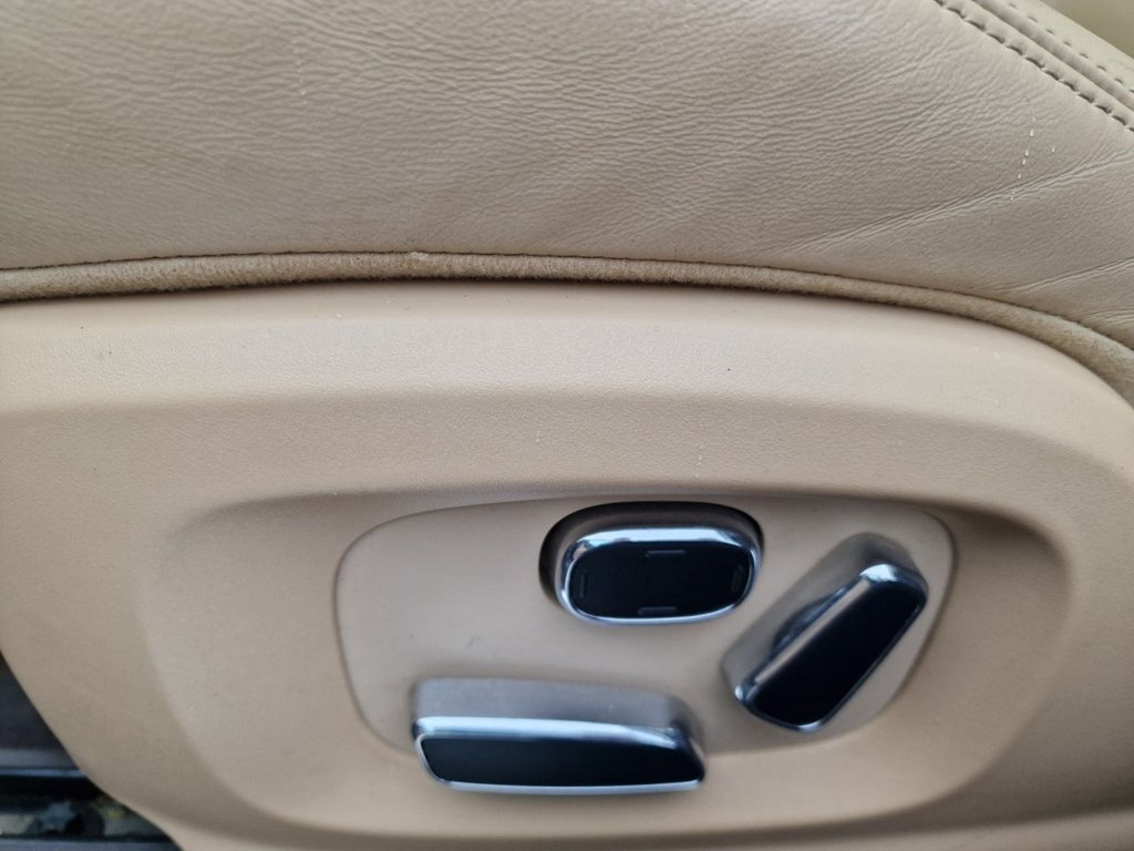 Used Jaguar XJ 2011 for sale - 77477547: Photo 38