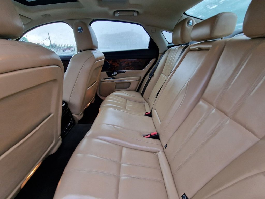 Used Jaguar XJ 2011 for sale - 77477547: Photo 40
