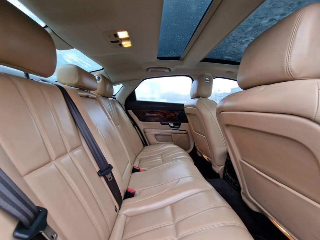 Used Jaguar XJ 2011 for sale - 77477547: Photo 50