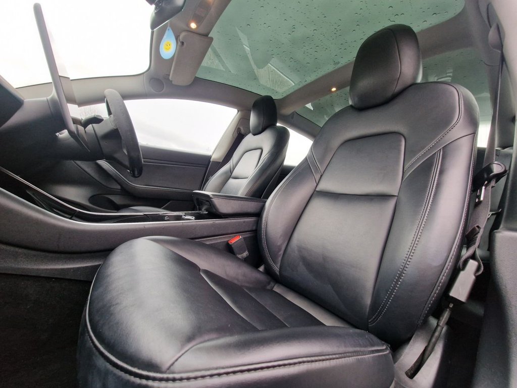 Used Tesla Model 3 2019 for sale - 76744419: Photo 42