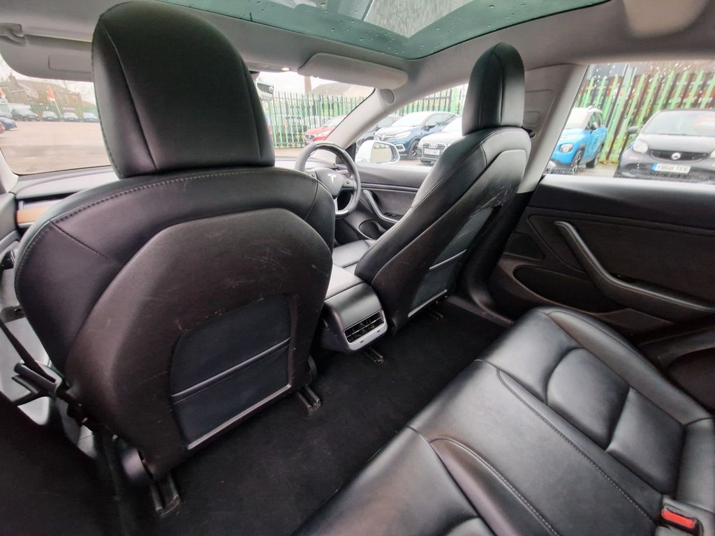 Used Tesla Model 3 2019 for sale - 76744419: Photo 44