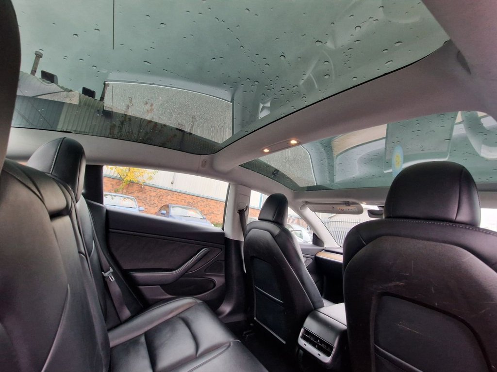 Used Tesla Model 3 2019 for sale - 76744419: Photo 50