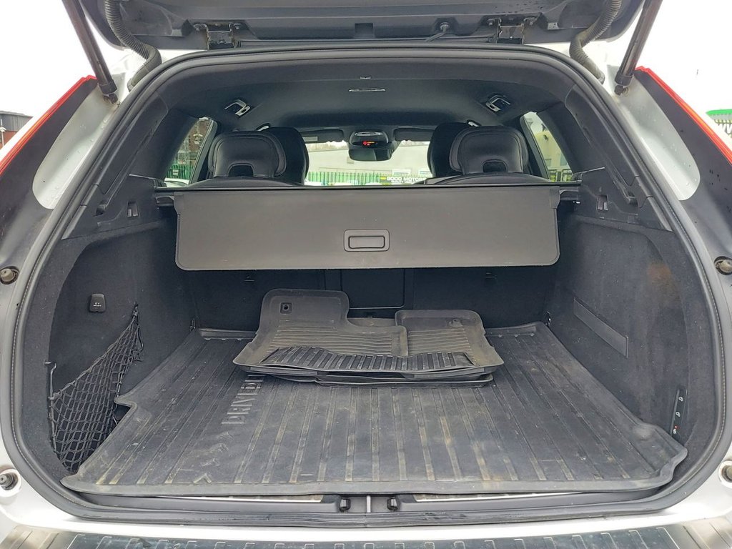 Used Volvo XC60 2018 for sale - 77263294: Photo 32