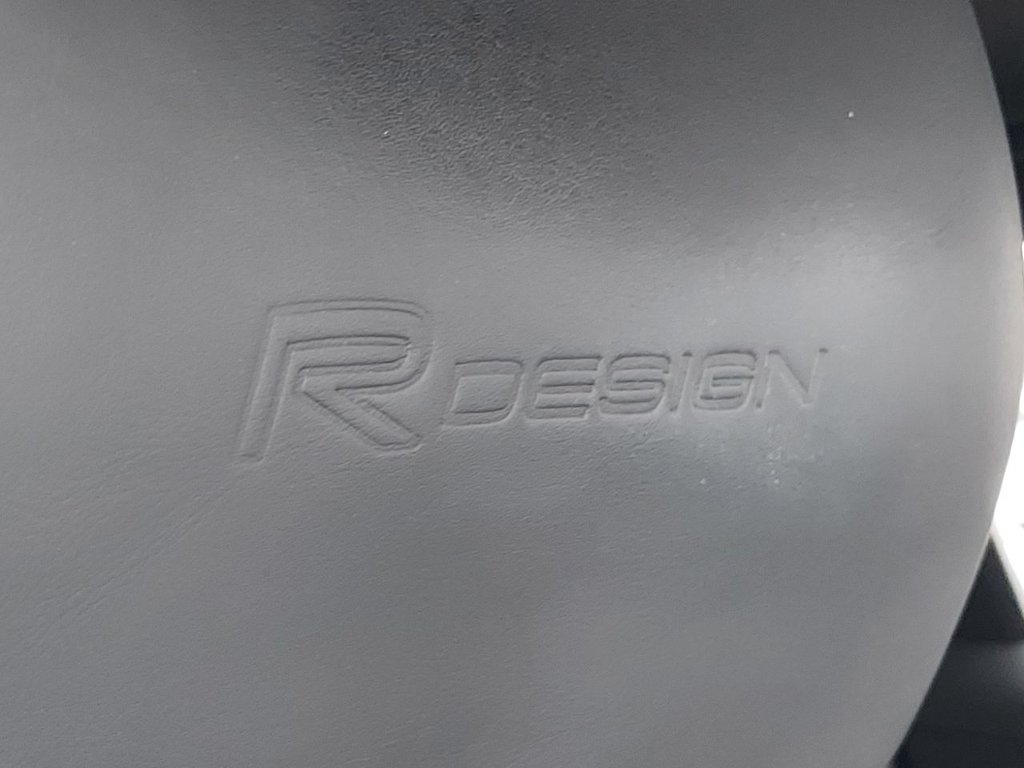 Used Volvo XC60 2018 for sale - 77263294: Photo 35