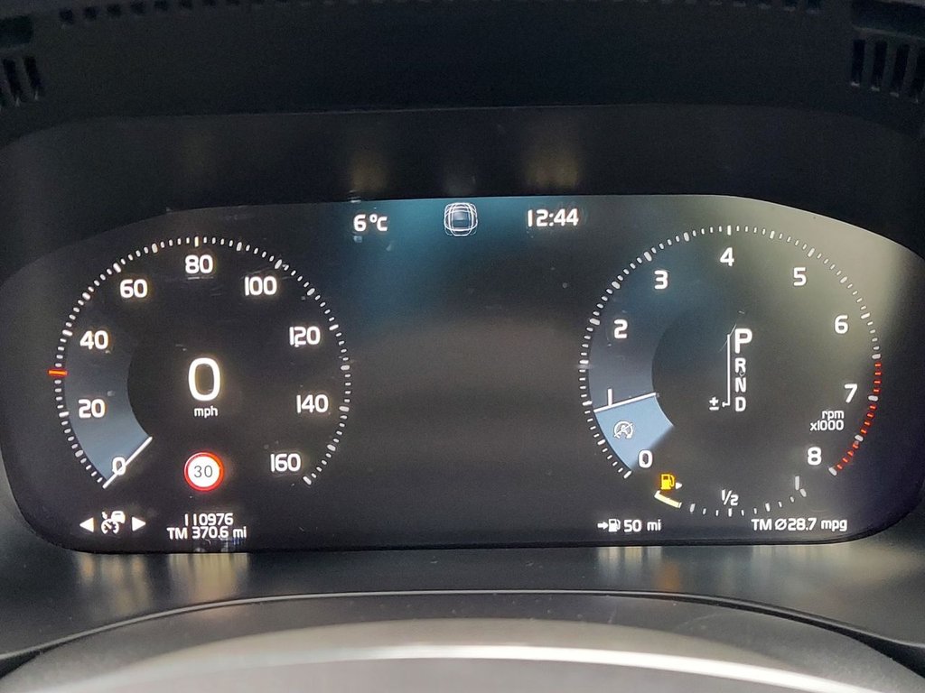 Used Volvo XC60 2018 for sale - 77263294: Photo 44