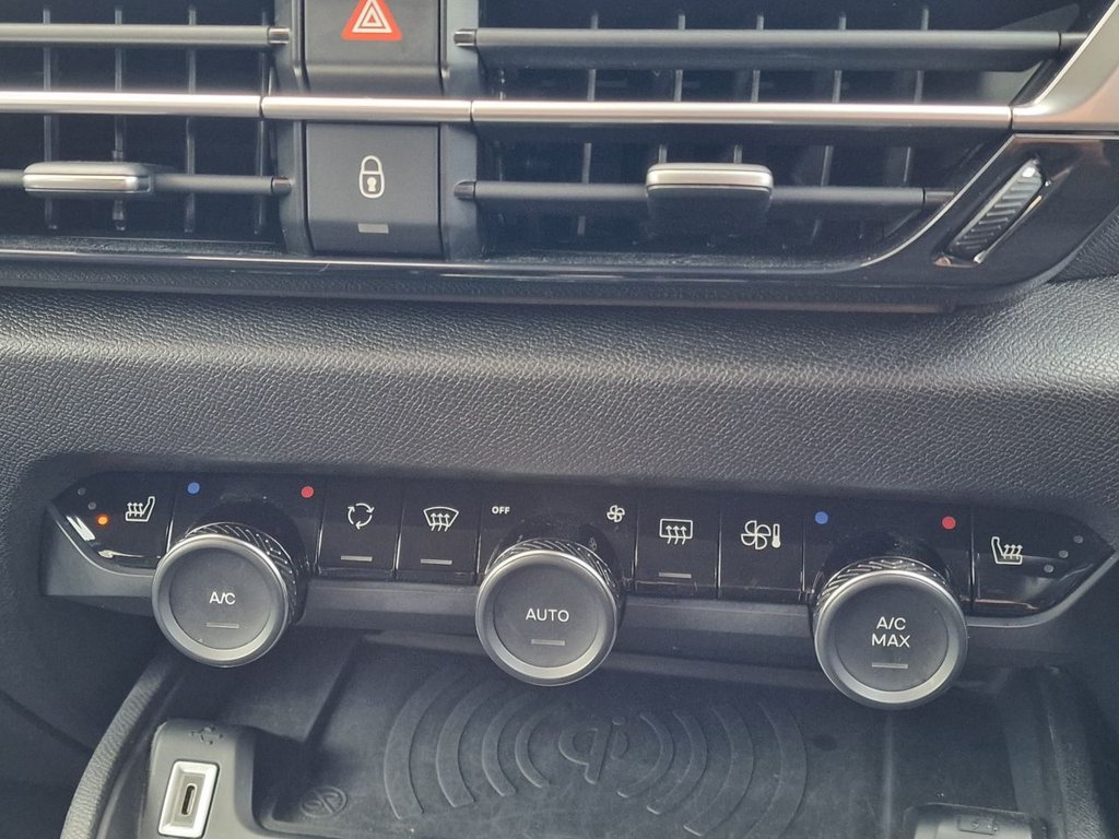 Used Citroen e-C4 2024 for sale - 76791965: Photo 39