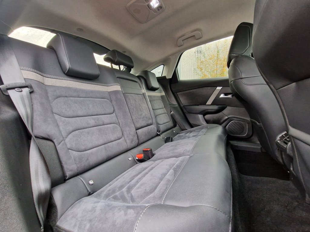 Used Citroen e-C4 2024 for sale - 76791965: Photo 45