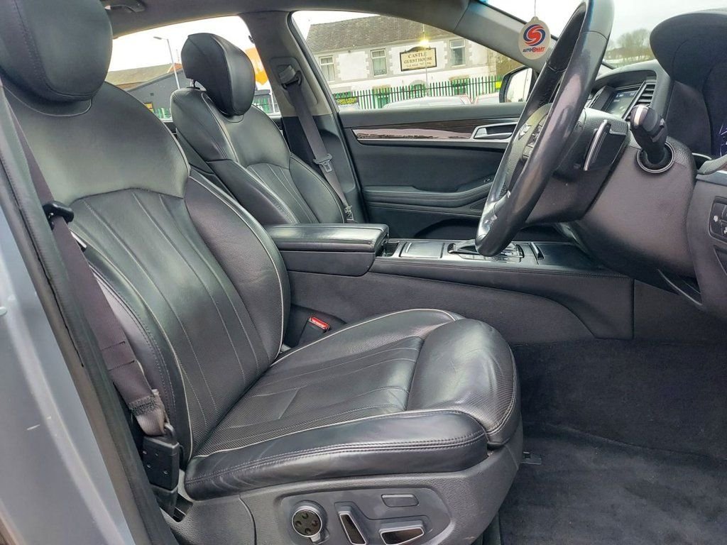 Used Hyundai Genesis 2016 for sale - 76820428: Photo 30