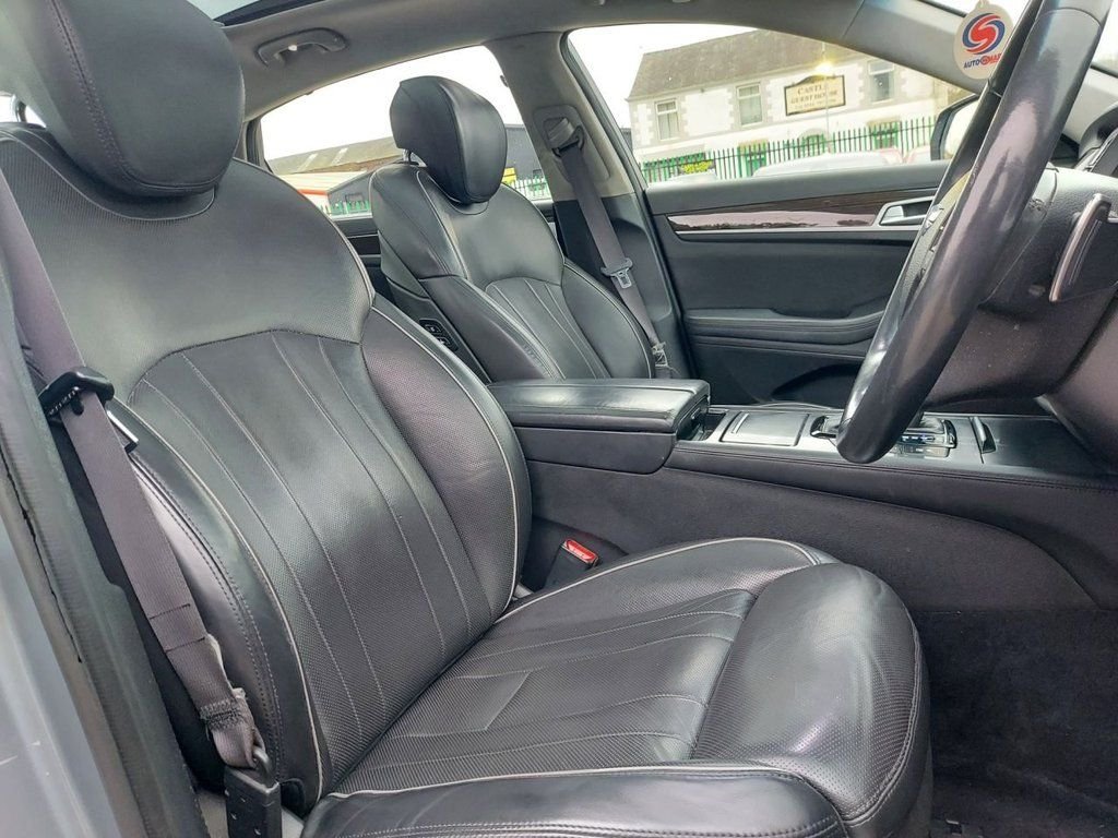 Used Hyundai Genesis 2016 for sale - 76820428: Photo 31