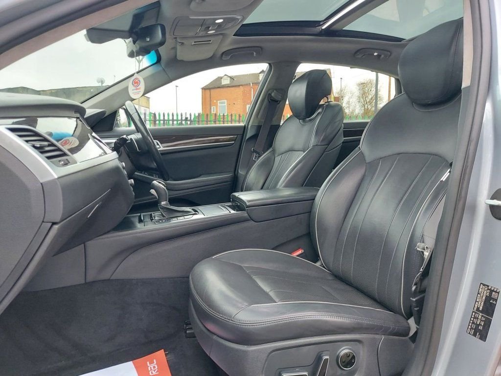 Used Hyundai Genesis 2016 for sale - 76820428: Photo 33