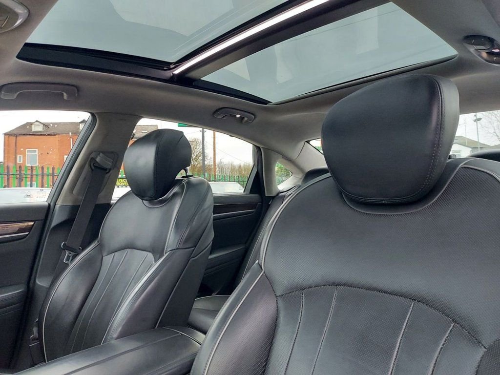 Used Hyundai Genesis 2016 for sale - 76820428: Photo 35