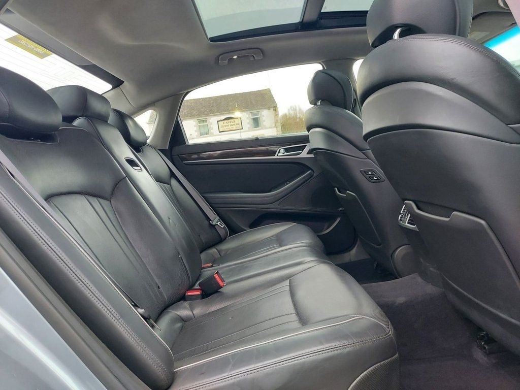 Used Hyundai Genesis 2016 for sale - 76820428: Photo 37