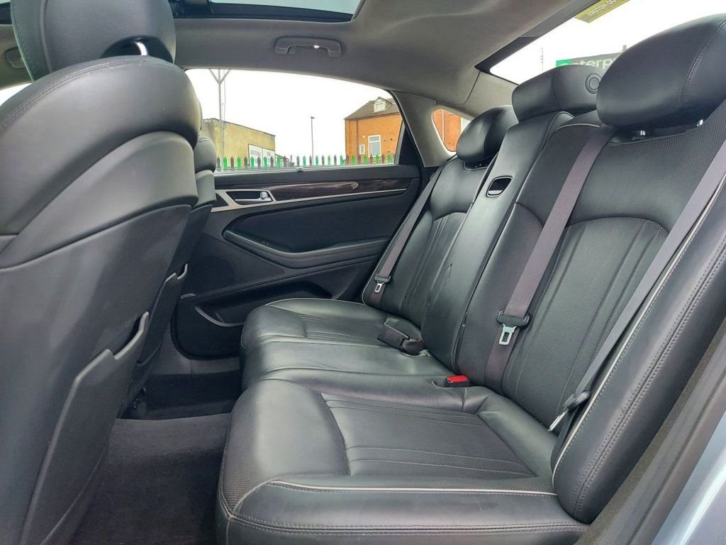 Used Hyundai Genesis 2016 for sale - 76820428: Photo 41