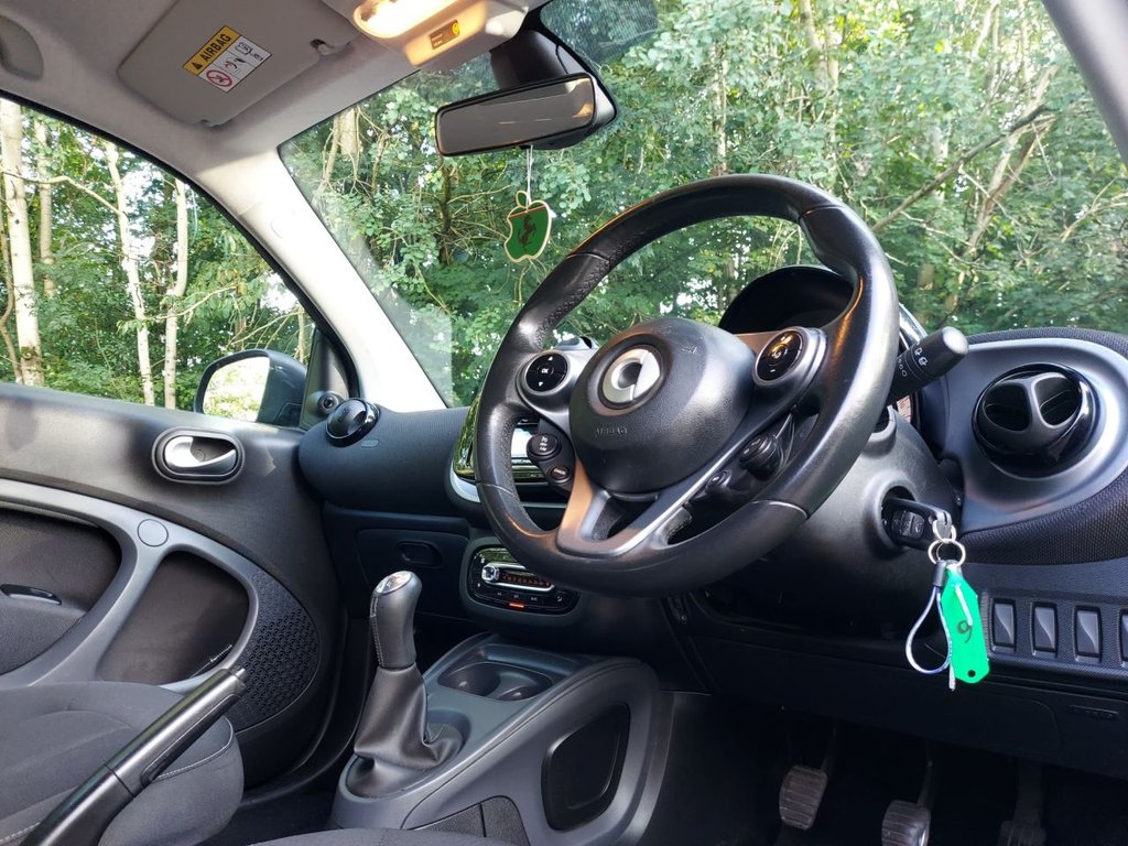 Used smart fortwo 2018 for sale - 76740025: Photo 24