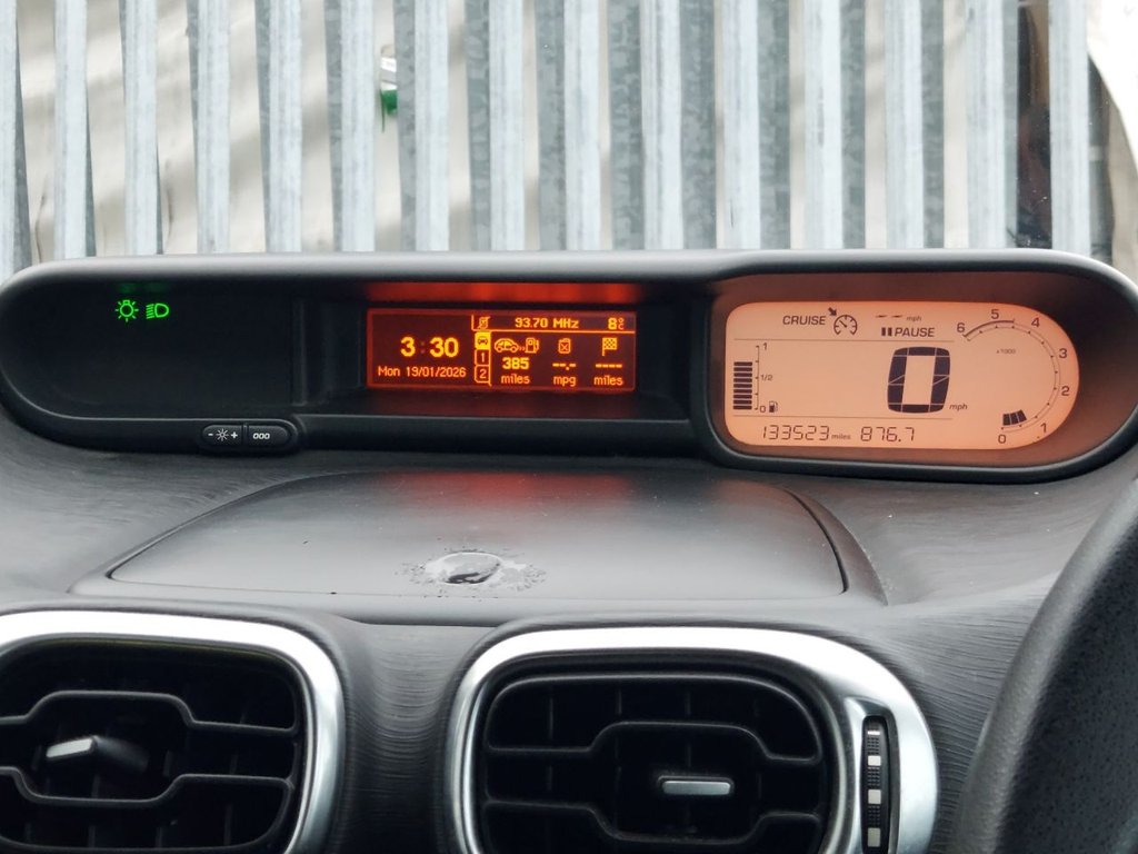 Used Citroen C3 Picasso 2011 for sale - 77250523: Photo 33