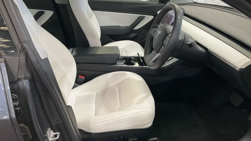 Used Tesla Model 3 2019 for sale - 78056095: Photo 17