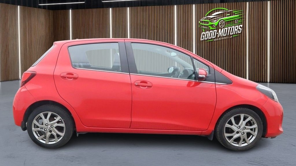 Used Toyota Yaris 2015 for sale - 77703677: Photo 3