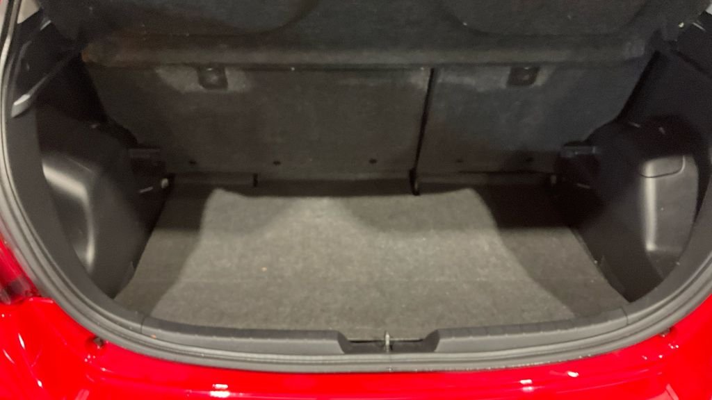 Used Toyota Yaris 2015 for sale - 77703677: Photo 7