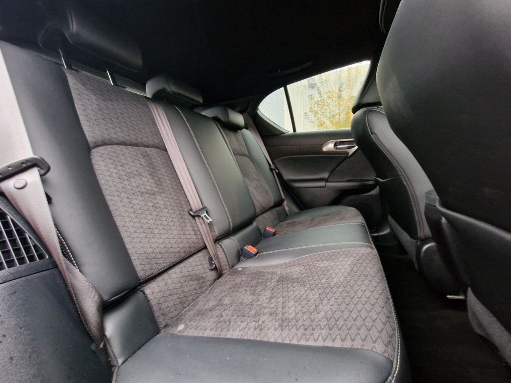 Used Lexus CT 2016 for sale - 76744387: Photo 44