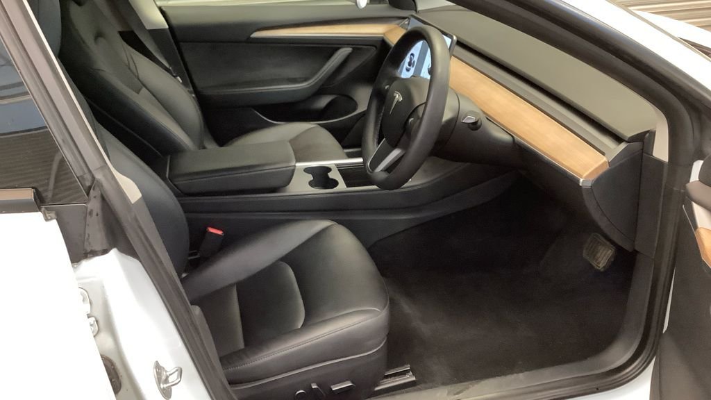 Used Tesla Model 3 2021 for sale - 77200173: Photo 17