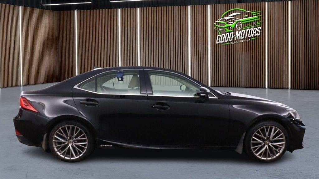 Used Lexus IS 2017 for sale - 76740516: Photo 7