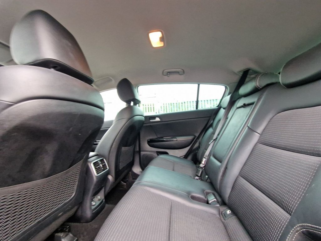 Used Kia Sportage 2018 for sale - 76744382: Photo 42