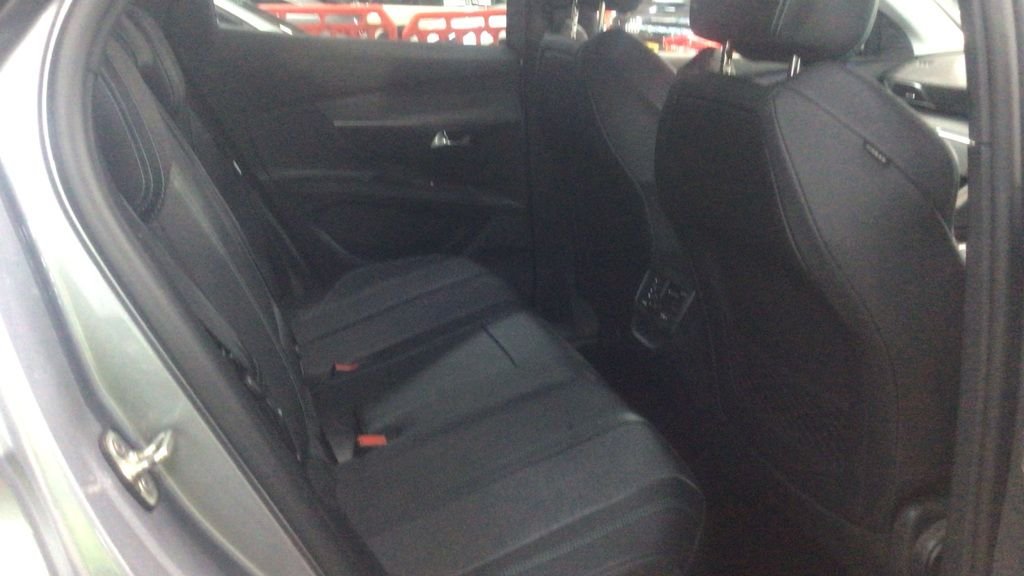 Used Peugeot 3008 2022 for sale - 77936675: Photo 15