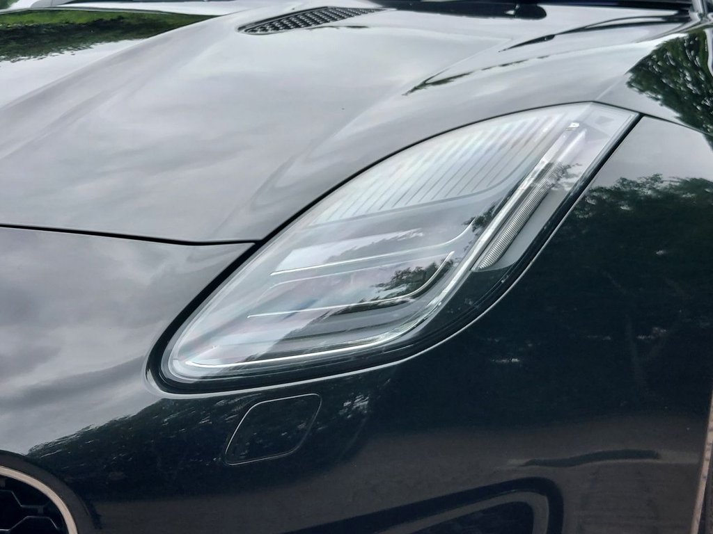 Used Jaguar F-Type 2018 for sale - 76744354: Photo 32