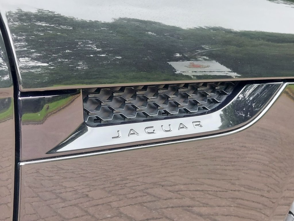 Used Jaguar F-Type 2018 for sale - 76744354: Photo 33