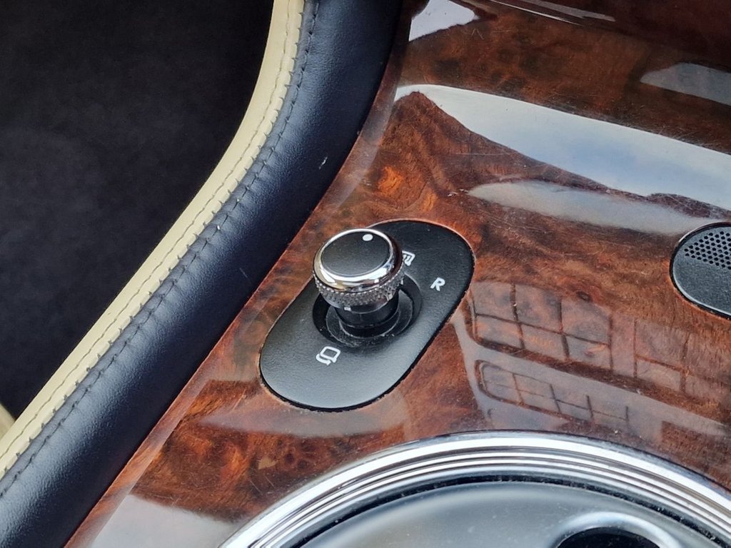 Used Bentley Flying Spur 2008 for sale - 77341923: Photo 49