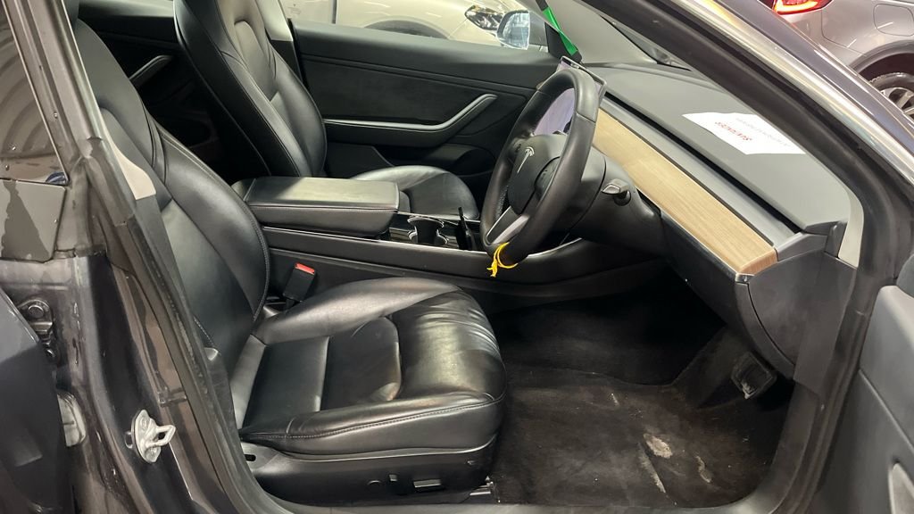 Used Tesla Model 3 2020 for sale - 78167496: Photo 9