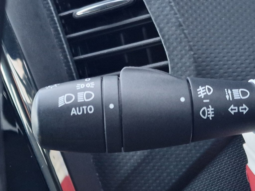 Used Renault Captur 2016 for sale - 76740345: Photo 25